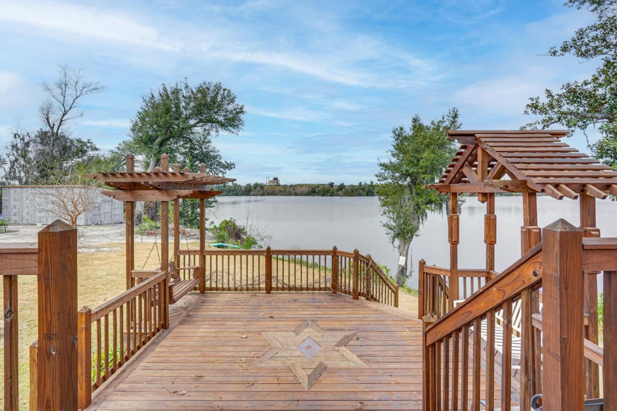Lakefront Panama City Studio With Hot Tub Access Exterior foto