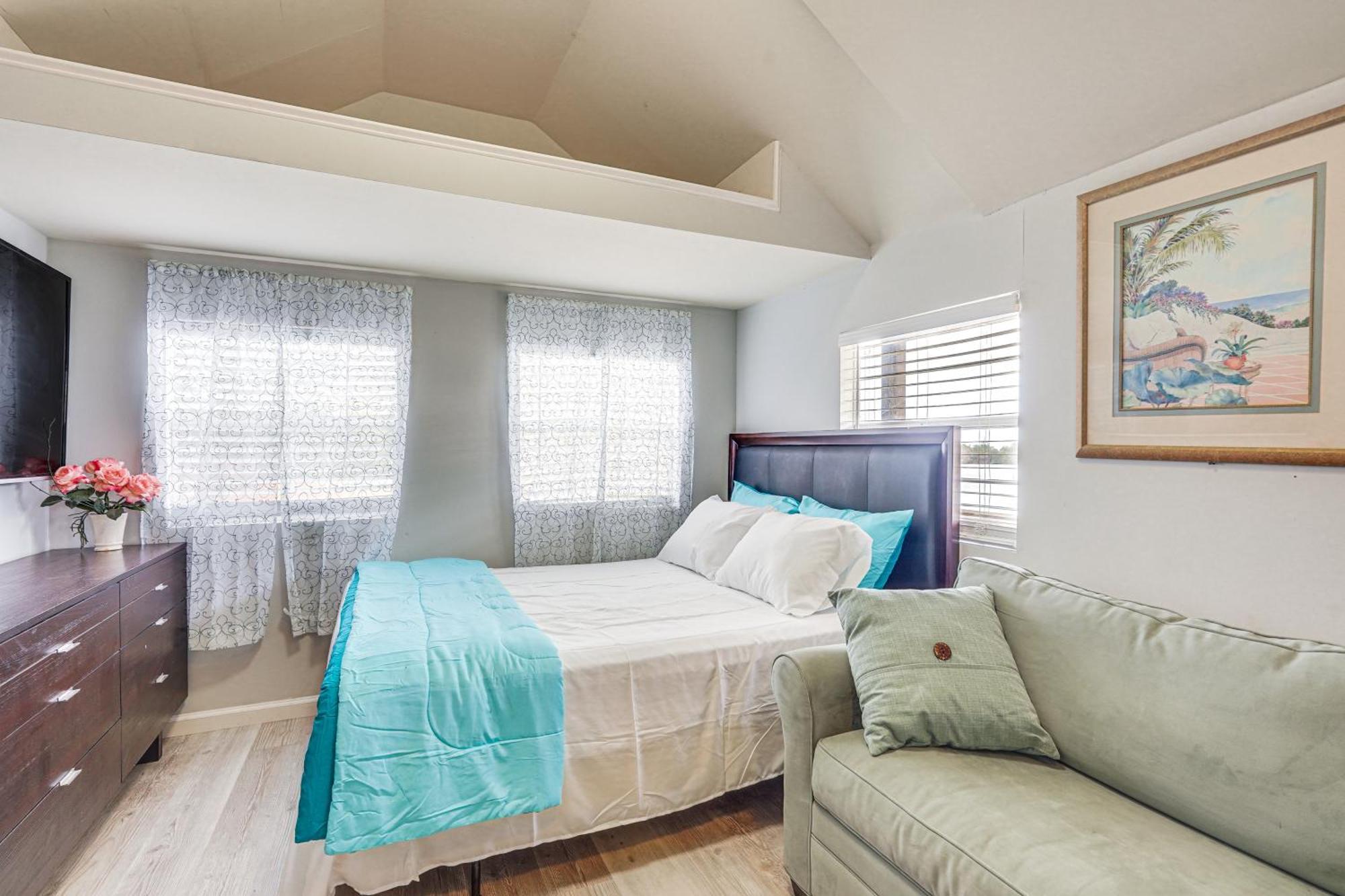 Lakefront Panama City Studio With Hot Tub Access Exterior foto