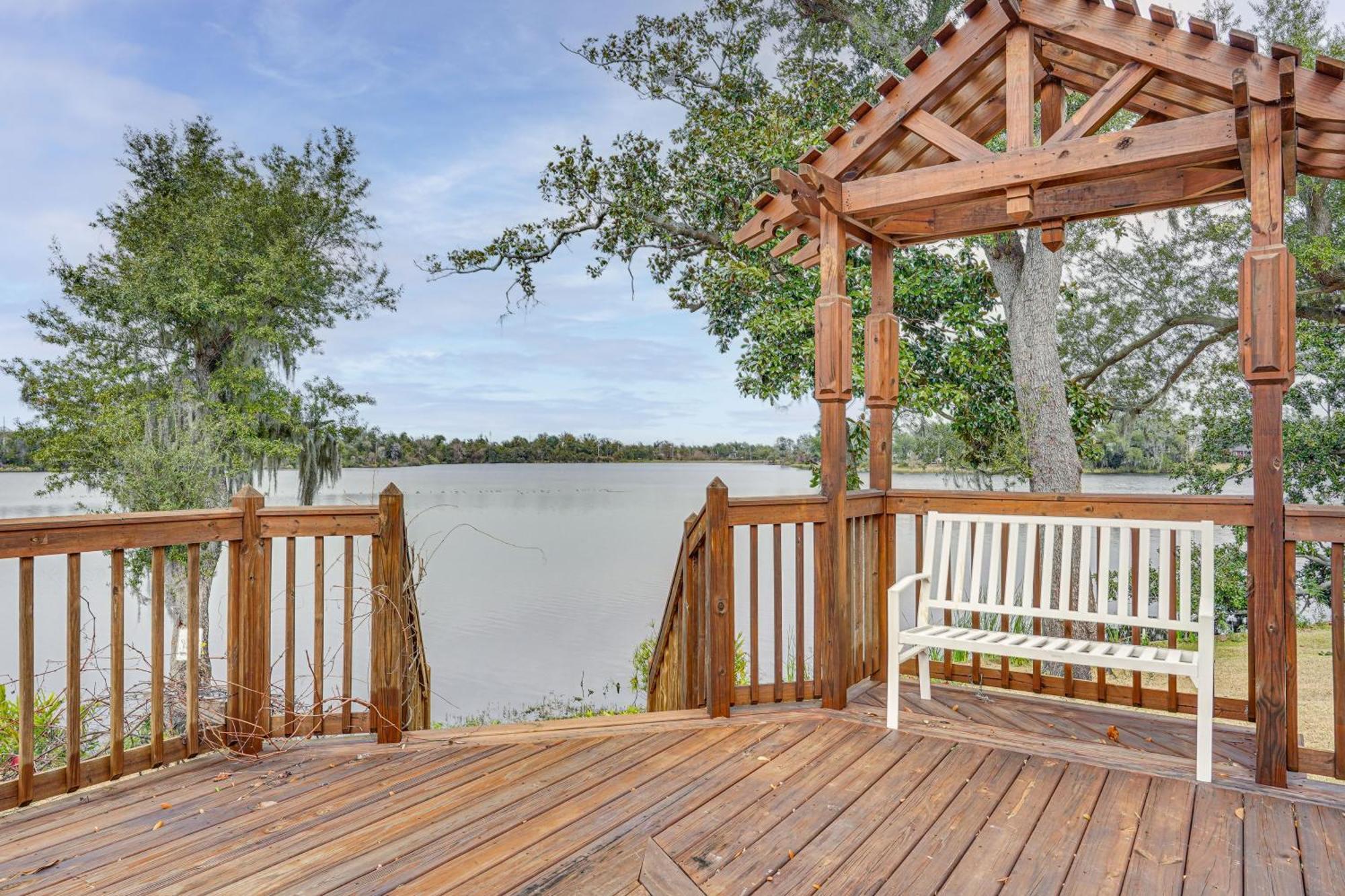 Lakefront Panama City Studio With Hot Tub Access Exterior foto